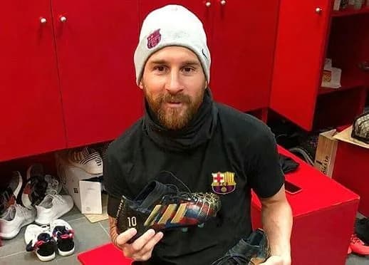 Jaki rozmiar buta ma Leo Messi? Zaskakujące fakty o stopach gwiazdy Jaki rozmiar buta ma Leo Messi? Zaskakujące fakty o stopach gwiazdy