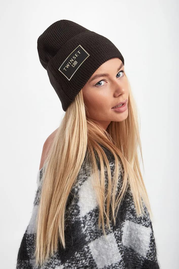 Ile kosztuje czapka beanie? Poznaj prawdziwe ceny i uniknij przepłacania Ile kosztuje czapka beanie? Poznaj prawdziwe ceny i uniknij przepłacania