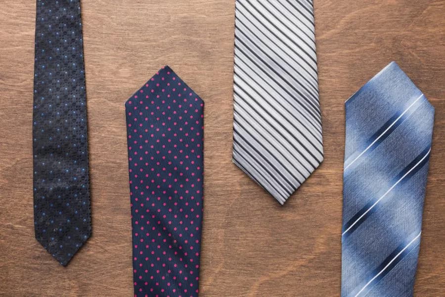 Jak zawiązać krawat śledzik: 5 prostych kroków dla elegancji Jak zawiązać krawat śledzik: 5 prostych kroków dla elegancji