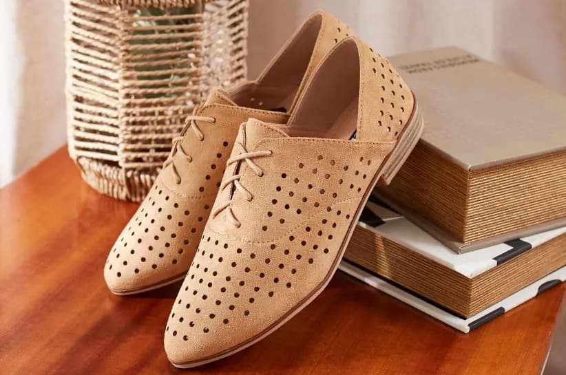 Półbuty damskie stylizacje: 7 inspirujących pomysłów na każdą okazję Półbuty damskie stylizacje: 7 inspirujących pomysłów na każdą okazję